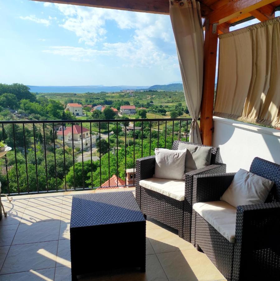 Ražanac Apartment Cernesa מראה חיצוני תמונה