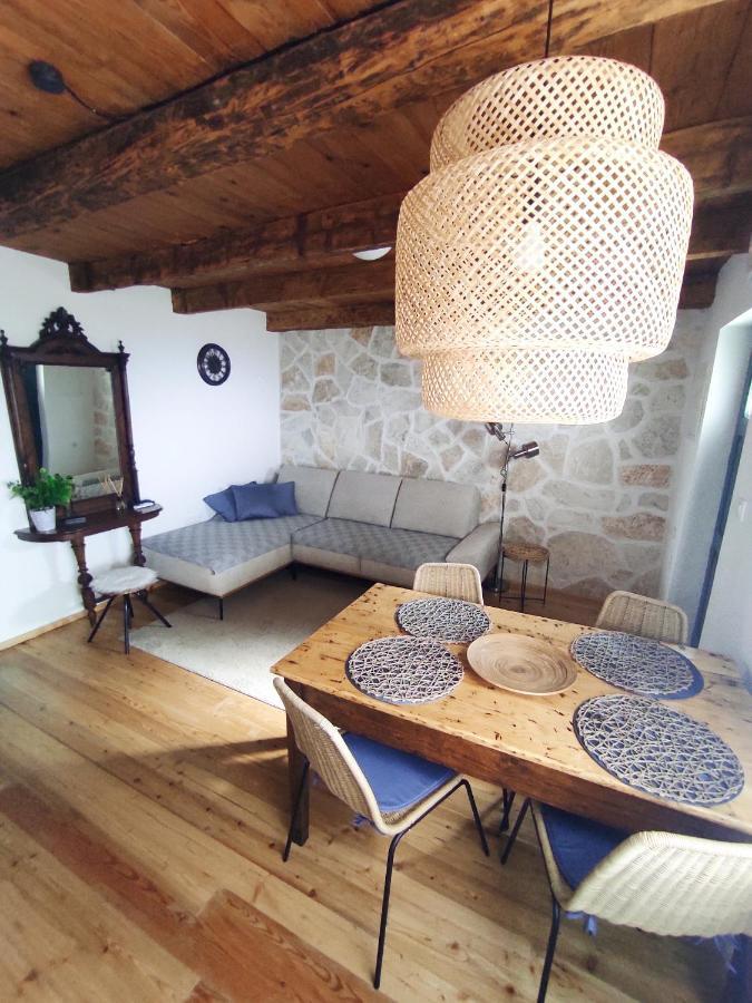 Ražanac Apartment Cernesa מראה חיצוני תמונה