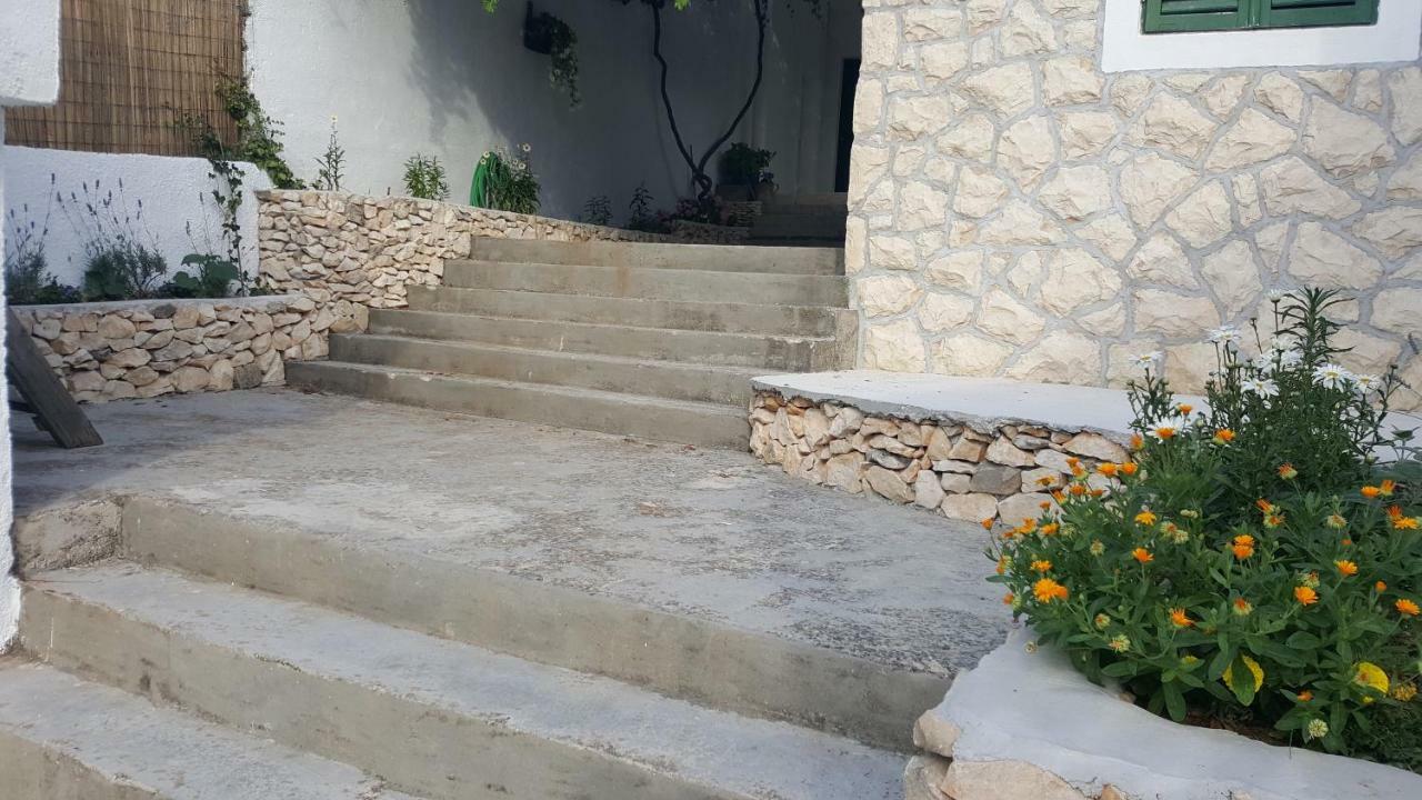 Ražanac Apartment Cernesa מראה חיצוני תמונה