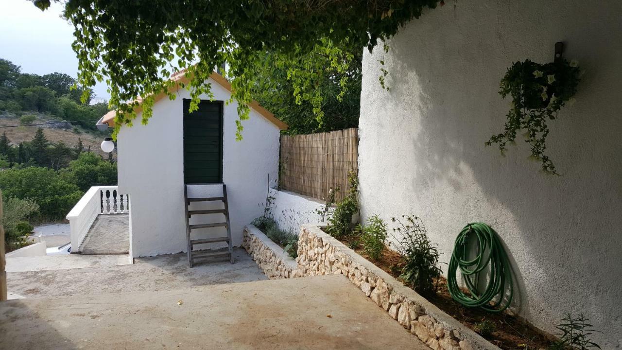 Ražanac Apartment Cernesa מראה חיצוני תמונה